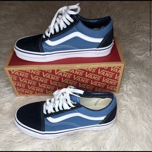 Navy & black old skool vans